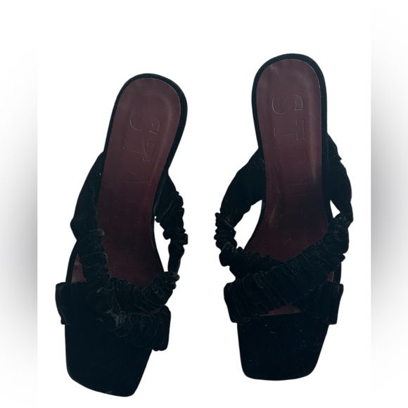 STAUD FRANKIE CRISS CROSS VELVET SANDAL - Picture 5 of 6